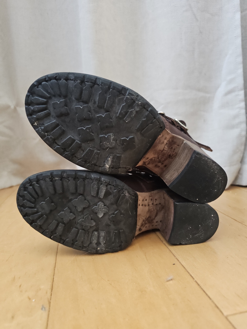 Freebird by Steven Dawson Booties Brown Distressed Leather Triple Buckle Boots - Picture 9 of 12